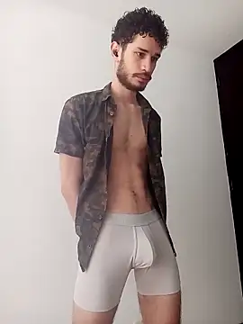 Snapshot of Dante_dm chatting on October 22, 3:01 pm Dante dm online show from October 22, 3:01 pm