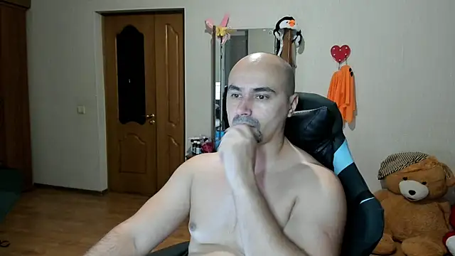 Snapshot of Gri_SH chatting on November 19, 10:32 pm Gri SH online show from November 19, 10:32 pm