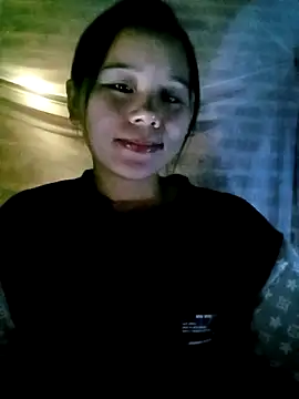 Snapshot of Suni2345 chatting on September 25, 1:31 am Suni2345 online show from September 25, 1:31 am