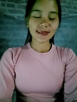 Snapshot of Suni2345 chatting on September 27, 1:43 am Suni2345 online show from September 27, 1:43 am