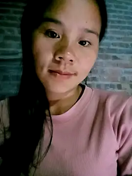 Snapshot of Suni2345 chatting on October 23, 7:23 pm Suni2345 online show from October 23, 7:23 pm