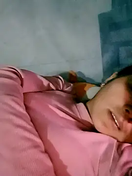 Snapshot of Suni2345 chatting on October 28, 1:58 pm Suni2345 online show from October 28, 1:58 pm