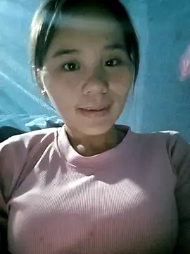 Snapshot of Suni2345 chatting on October 31, 1:56 pm Suni2345 online show from October 31, 1:56 pm