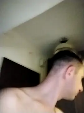 Snapshot of boytwink7 chatting on September 27, 6:24 pm boytwink7 online show from September 27, 6:24 pm