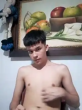 Snapshot of Daniel97Quintero chatting on December 4, 11:02 pm Daniel97Quintero online show from December 4, 11:02 pm