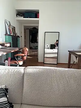 SophiiaStarr online show from September 14, 4:06 pm