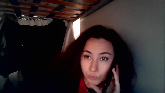 Emparia online show from November 3, 6:31 pm