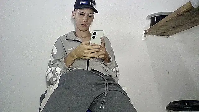 sam hottt online show from September 26, 8:24 pm