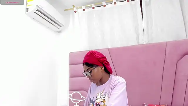 MarianRosse online show from October 19, 7:47 pm