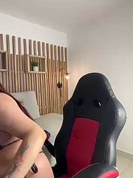emma cleir online show from October 1, 7:42 pm