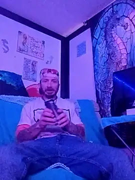 Mrluckstick online show from November 16, 6:24 pm