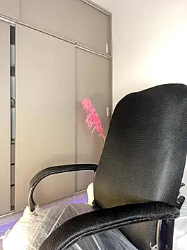 Charlottediolet online show from September 9, 11:32 am