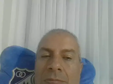 Snapshot of ALFRERM chatting on October 11, 2:11 am ALFRERM online show from October 11, 2:11 am