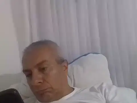 Snapshot of ALFRERM chatting on October 25, 1:02 am ALFRERM online show from October 25, 1:02 am