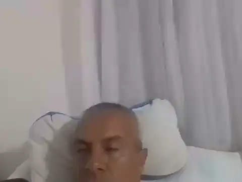 Snapshot of ALFRERM chatting on November 8, 1:39 am ALFRERM online show from November 8, 1:39 am