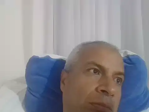 Snapshot of ALFRERM chatting on November 12, 2:56 am ALFRERM online show from November 12, 2:56 am