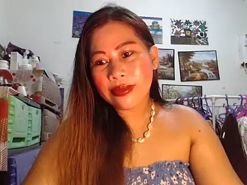 Snapshot of filipina_beauty chatting on October 28, 6:43 pm filipina beauty online show from October 28, 6:43 pm