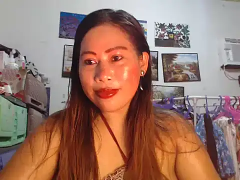 Snapshot of filipina_beauty chatting on October 31, 11:28 pm filipina beauty online show from October 31, 11:28 pm