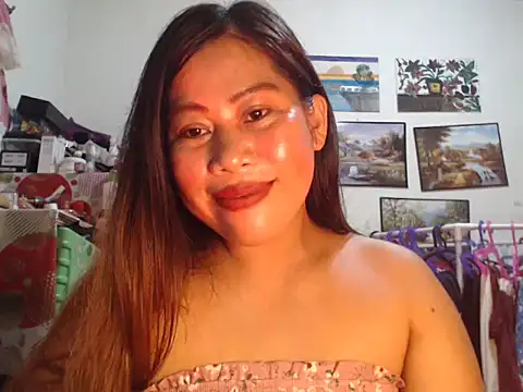 Snapshot of filipina_beauty chatting on December 5, 6:00 am filipina beauty online show from December 5, 6:00 am
