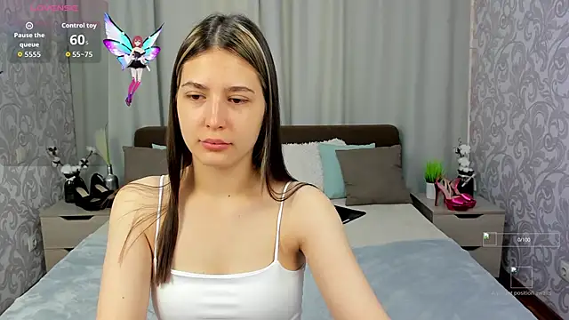 Snapshot of AmelliaClark chatting on September 26, 2:04 am AmelliaClark online show from September 26, 2:04 am