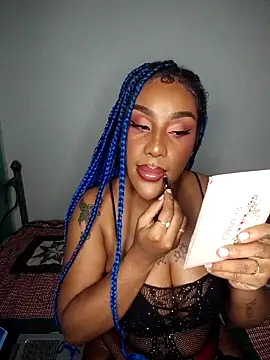 Queen Amara online show from April 9, 4:01 am