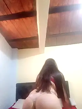 Snapshot of vanessalovetrip chatting on September 24, 4:32 pm vanessalovetrip online show from September 24, 4:32 pm