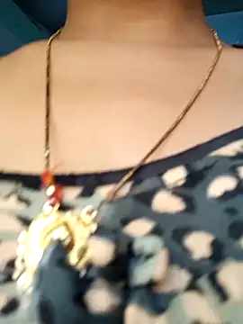 Snapshot of Komal-Rajput chatting on November 16, 8:09 am Komal-Rajput online show from November 16, 8:09 am