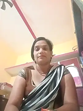 Snapshot of Hot-kal93 chatting on September 24, 7:44 am Hot-kal93 online show from September 24, 7:44 am