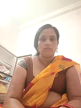 Snapshot of Hot-kal93 chatting on September 27, 7:35 am Hot-kal93 online show from September 27, 7:35 am