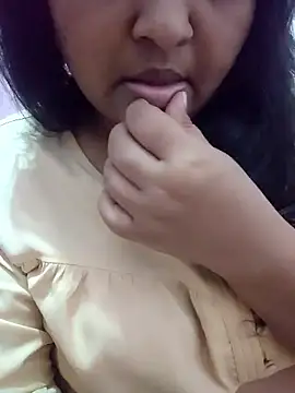 Snapshot of bitch-horny chatting on October 9, 3:10 pm bitch-horny online show from October 9, 3:10 pm