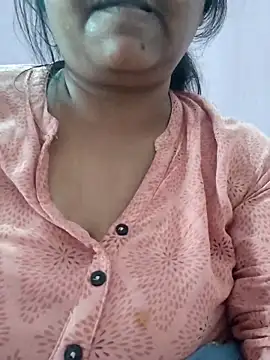 Snapshot of bitch-horny chatting on November 1, 10:06 am bitch-horny online show from November 1, 10:06 am