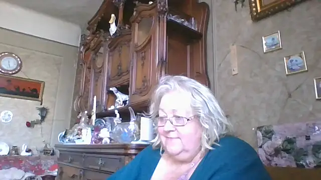 Lala-Love56 online show from September 27, 8:30 am