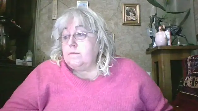 Lala-Love56 online show from April 7, 9:04 pm