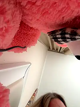 Snapshot of Bellatrisssaa chatting on November 5, 9:42 am Bellatrisssaa online show from November 5, 9:42 am