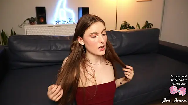 junejuniper online show from November 9, 12:42 am