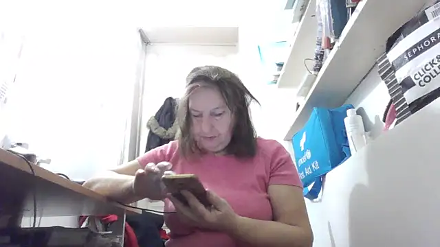 AnnaLive570 online show from December 19, 5:25 am