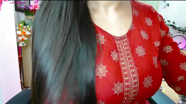 WildDimpi 0 online show from December 5, 6:15 pm