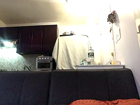 Snapshot of littyleesh1 chatting on September 28, 11:48 am littyleesh1 online show from September 28, 11:48 am