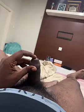 Snapshot of Chaitu-teluguhot chatting on September 16, 4:35 am Chaitu-teluguhot online show from September 16, 4:35 am