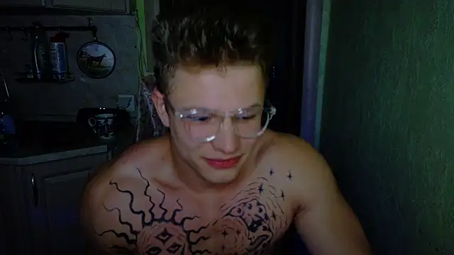 James  Noah online show from September 24, 10:13 pm