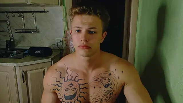 James  Noah online show from September 27, 7:52 pm