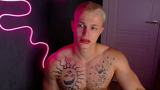 James  Noah online show from October 13, 8:09 pm