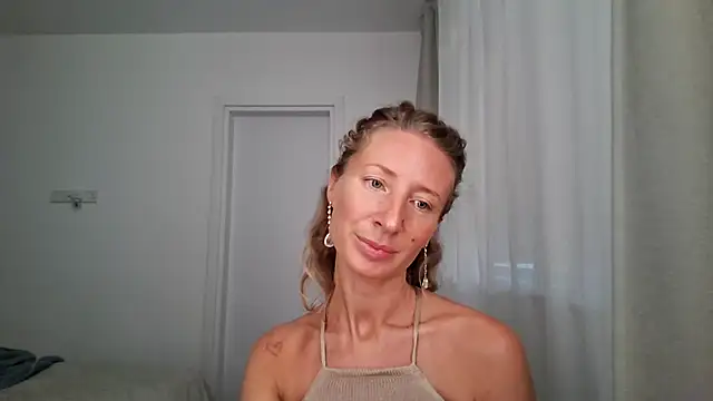 Paevoa online show from September 12, 7:08 am