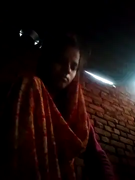 Sexi shivani online show from November 4, 12:15 pm