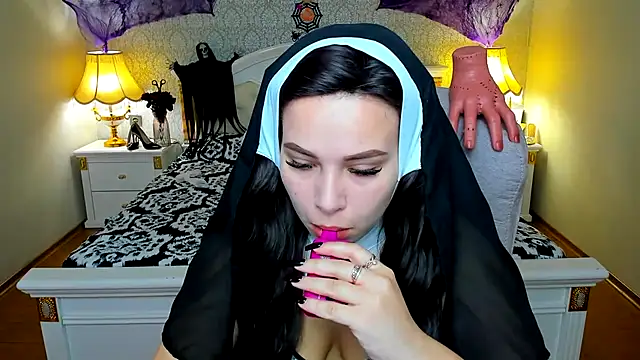 OmniaSher online show from October 28, 10:52 am