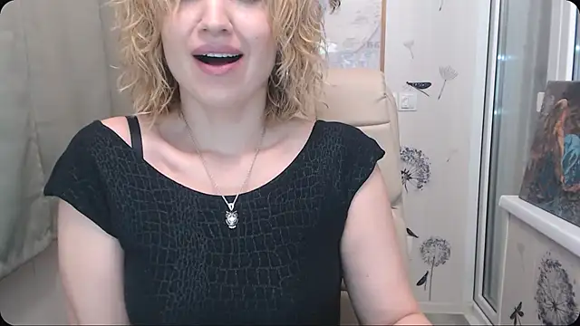 KatrinAlluring online show from November 24, 4:45 am