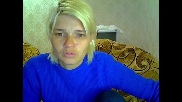 Snapshot of SaraSnow_ chatting on November 17, 6:14 pm SaraSnow online show from November 17, 6:14 pm