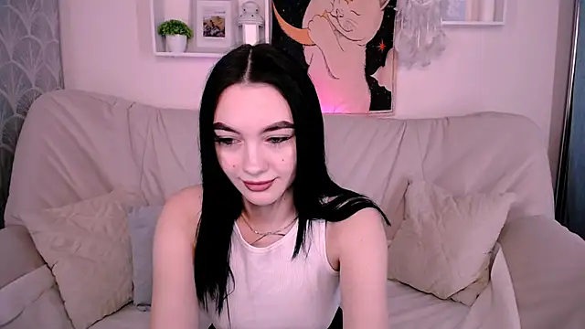 Snapshot of MonicaTess chatting on September 20, 4:46 am MonicaTess online show from September 20, 4:46 am