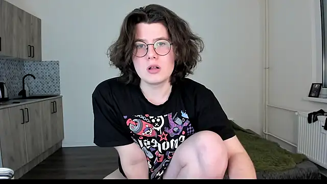 Snapshot of Derek_Shameless chatting on February 7, 4:22 pm Derek Shameless online show from February 7, 4:22 pm