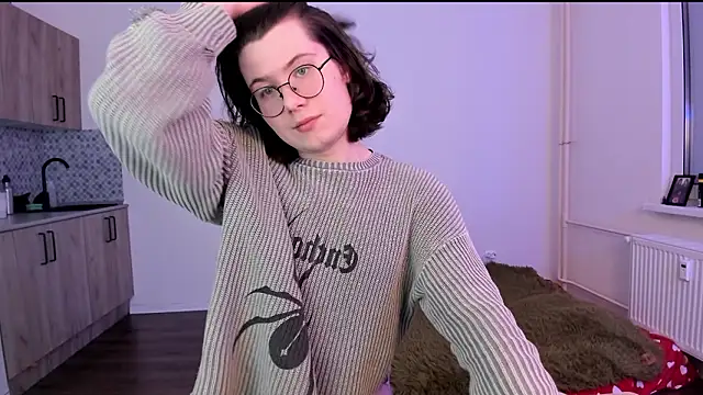 Snapshot of Derek_Shameless chatting on March 1, 8:44 pm Derek Shameless online show from March 1, 8:44 pm